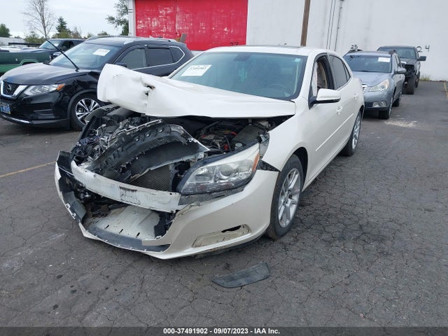 Chevrolet MALIBU 1LT 2014 1G11C5SL5EF225415 Image 2