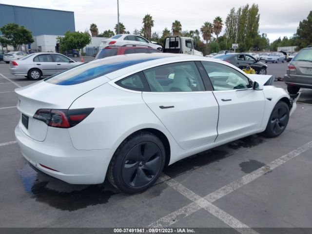 5YJ3E1EA8LF615665 Tesla Model 3 Standard Range