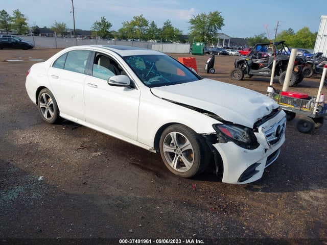 2019 MERCEDES-BENZ E-CLASS E 300 VIN: WDDZF4JB8KA637640