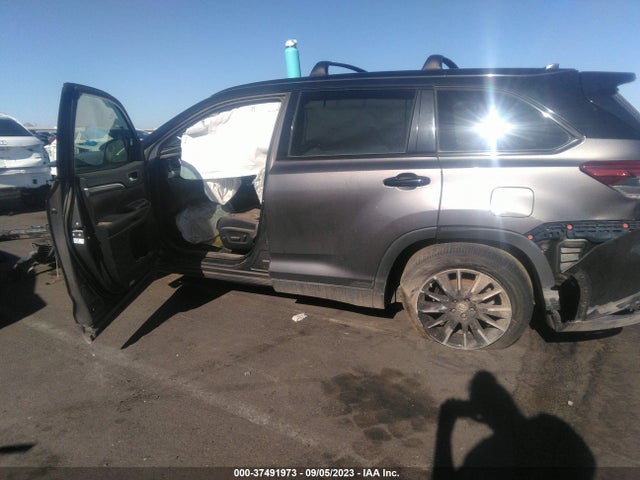 Toyota Highlander Se/xle 2019 5TDKZRFHXKS324492 Image 14