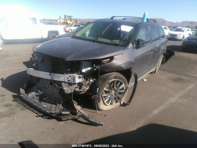 Toyota Highlander Se/xle 2019 5TDKZRFHXKS324492 Image 2