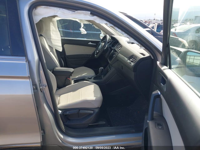 2020 VOLKSWAGEN TIGUAN SE/SEL/SE R-LINE BLACK VIN: 3VV2B7AX9LM072308