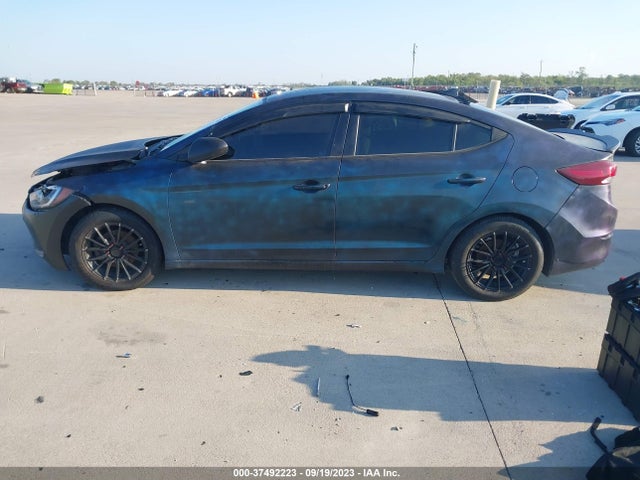 Hyundai ELANTRA SEL 2018 5NPD84LF8JH253640 Image 6