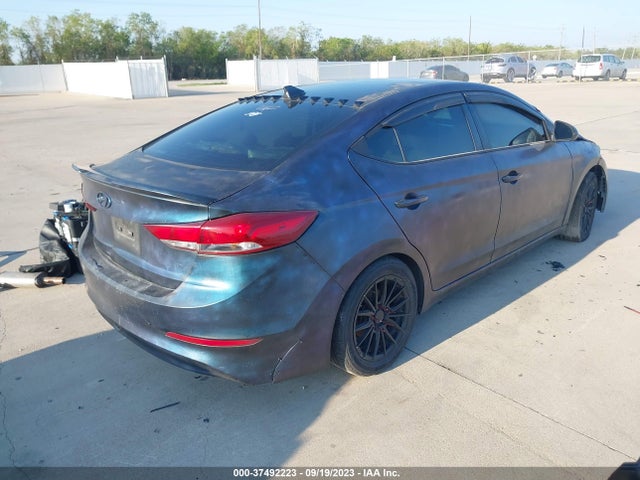 Hyundai ELANTRA SEL 2018 5NPD84LF8JH253640 Image 10