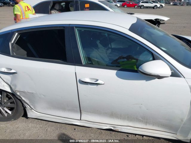 5XXGT4L32LG427704 KIA Optima Lx