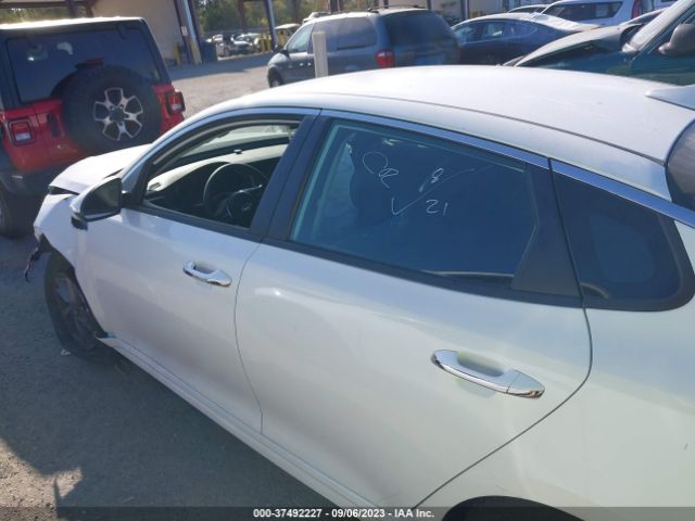 5XXGT4L32LG427704 KIA Optima Lx