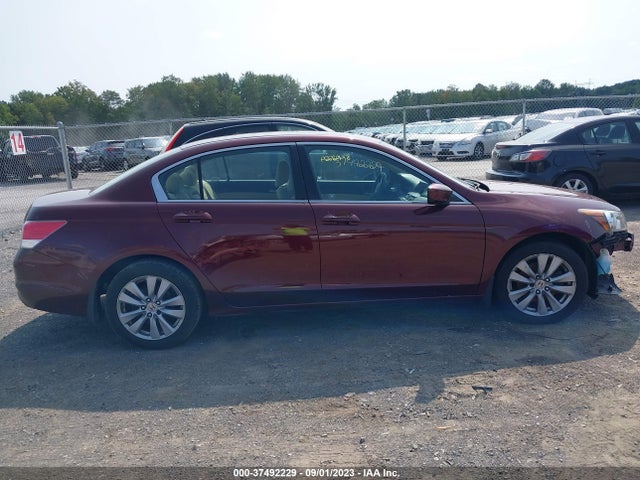 2012 HONDA ACCORD 2.4 EX VIN: 1HGCP2F7XCA041700