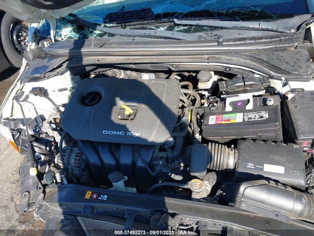 2017 HYUNDAI ELANTRA SE VIN: KMHD84LF4HU402279
