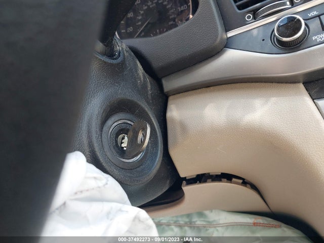 2017 HYUNDAI ELANTRA SE VIN: KMHD84LF4HU402279