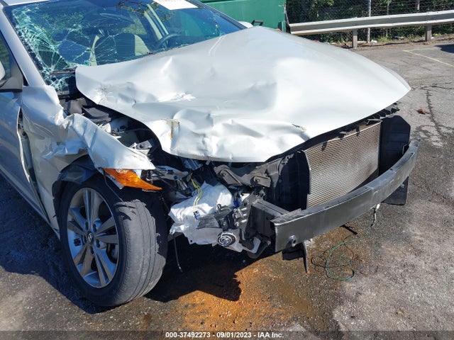 2017 HYUNDAI ELANTRA SE VIN: KMHD84LF4HU402279