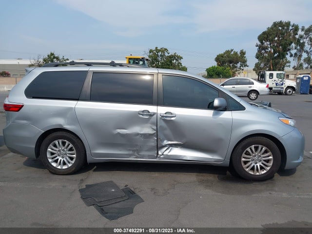 2016 TOYOTA SIENNA XLE/XLE AAS/LTD VIN: 5TDYK3DC9GS710542