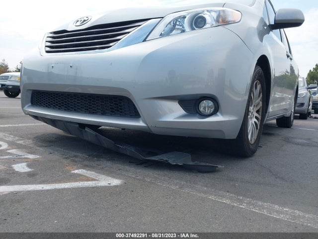 2016 TOYOTA SIENNA XLE/XLE AAS/LTD VIN: 5TDYK3DC9GS710542