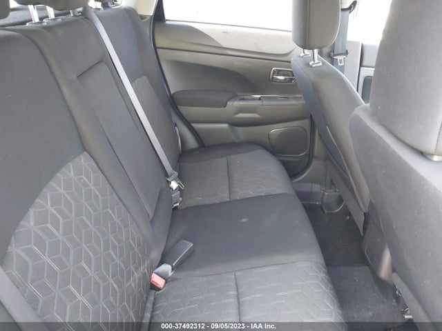 JA4APUAUXNU019528 Mitsubishi Outlander Sport Es/le/s/be