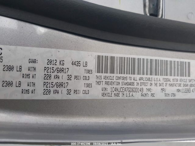 1C4NJCEA7GD633149 Jeep Compass Latitude