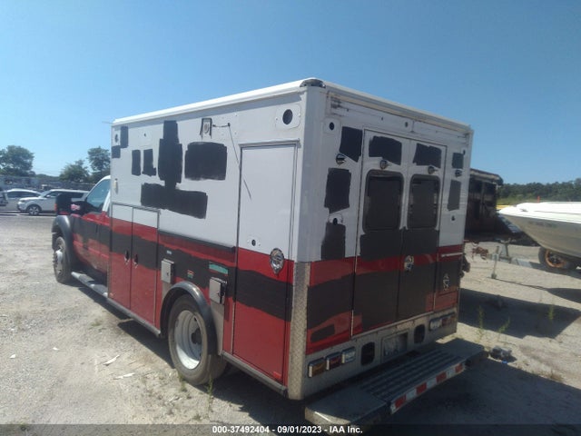 2015 Ford F-450, VIN: 1FD0X4HT2FEB56744