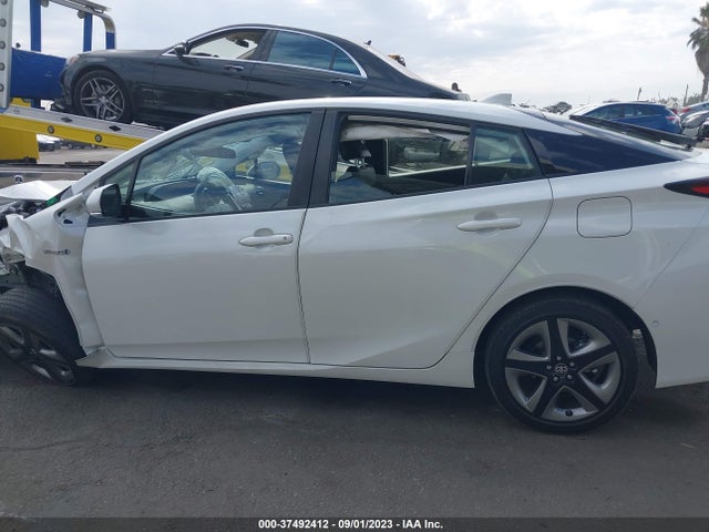 2019 TOYOTA PRIUS XLE VIN: JTDKARFU3K3081405