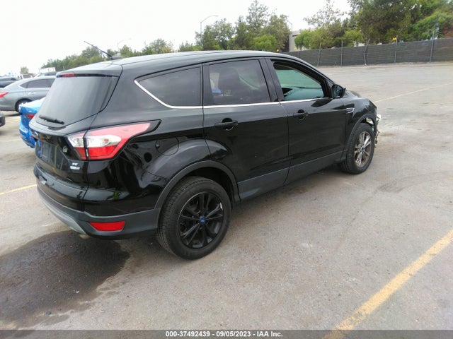 2017 FORD ESCAPE SE VIN: 1FMCU9G95HUD43350