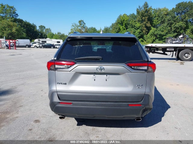 2021 TOYOTA RAV4 XLE VIN: 2T3P1RFVXMC191996