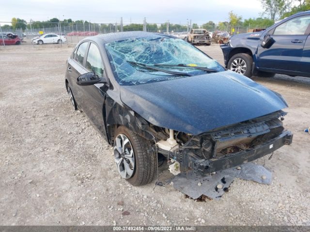 3KPF24ADXME365828 KIA Forte Lxs