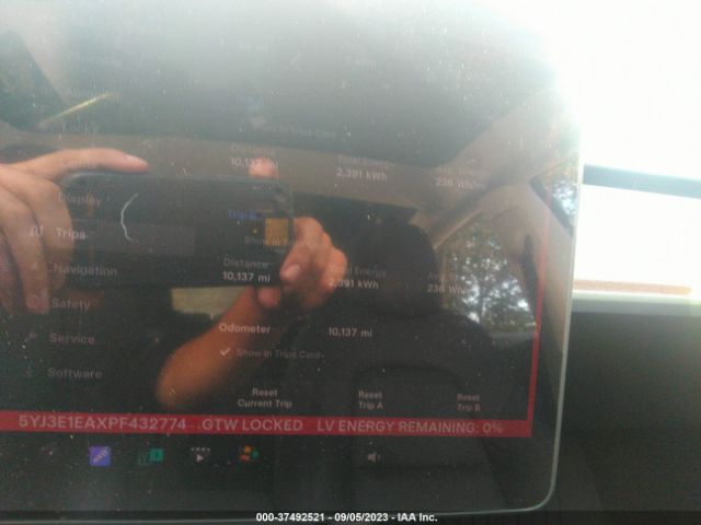 5YJ3E1EAXPF432774 Tesla MODEL 3