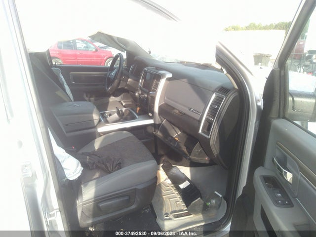 1C6RR6LT3KS563628 RAM 1500 Classic Big Horn