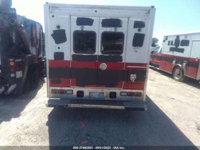 2015 Ford F-450, VIN: 1FD0X4GT5FEC39120