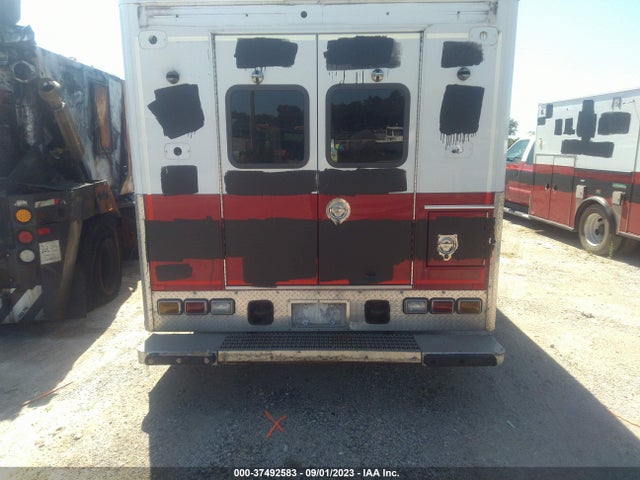 2015 Ford F-450, VIN: 1FD0X4GT5FEC39120