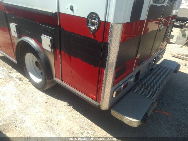 2015 Ford F-450, VIN: 1FD0X4GT5FEC39120