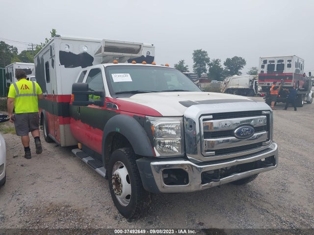 2015 Ford F-450, VIN: 1FD0X4GT6FEC39126