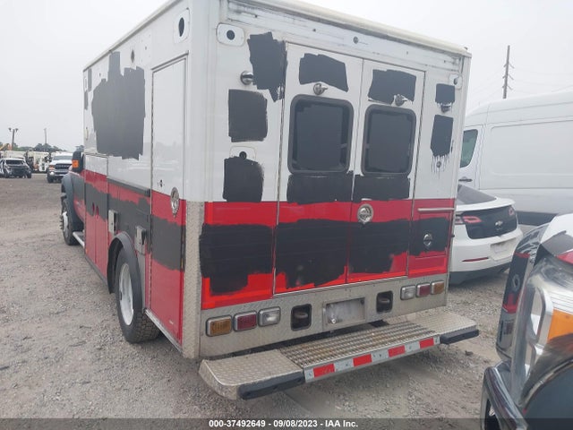 2015 Ford F-450, VIN: 1FD0X4GT6FEC39126