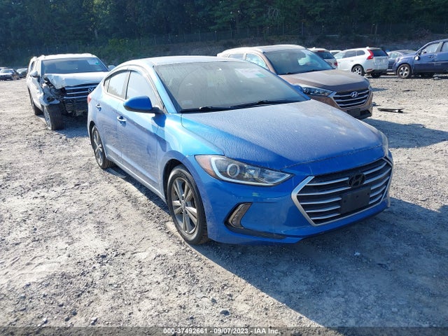 2017 5NPD84LF0HH116542 main image
