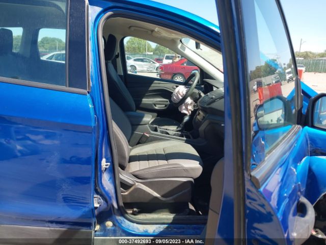 1FMCU0F7XKUB59427 Ford ESCAPE S