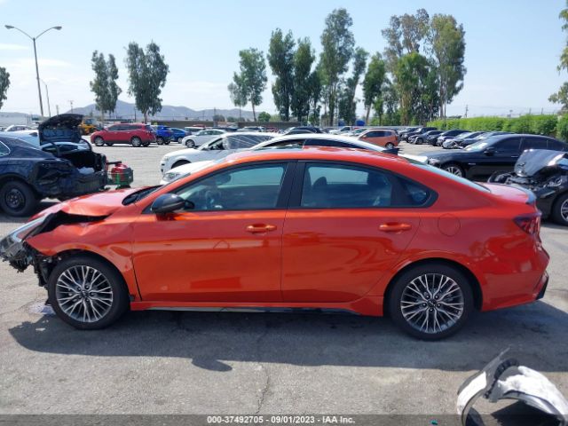 3KPF54AD3NE491151 KIA Forte Gt-line