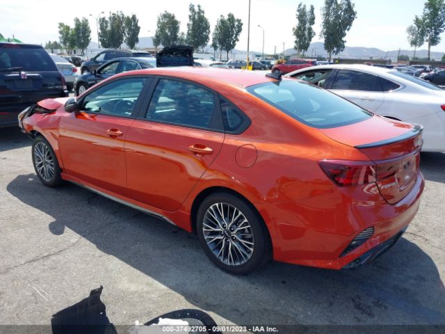 3KPF54AD3NE491151 KIA Forte Gt-line