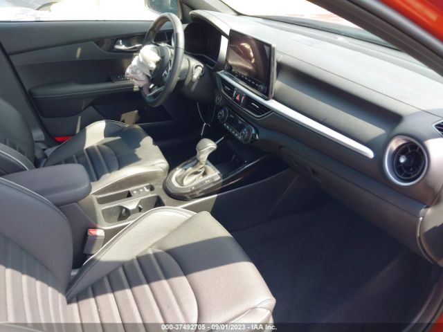 3KPF54AD3NE491151 KIA Forte Gt-line
