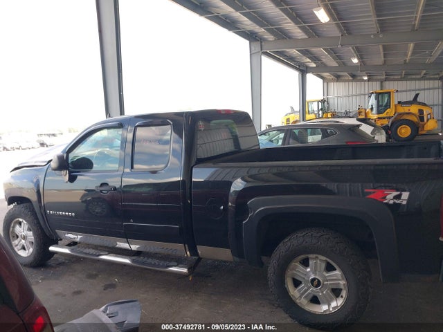 2008 CHEVROLET SILVERADO 1500 LT W/1LT VIN: 1GCEK19098Z293431