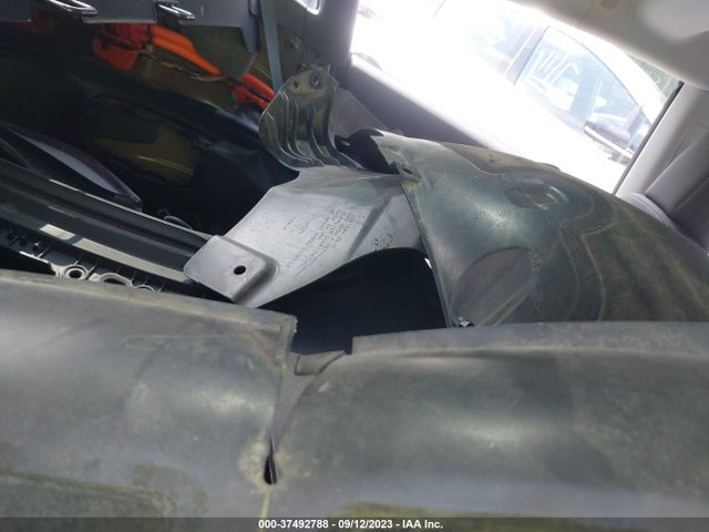 Tesla Model 3 Long Range/performance 2019 5YJ3E1EB6KF385812 Image 8
