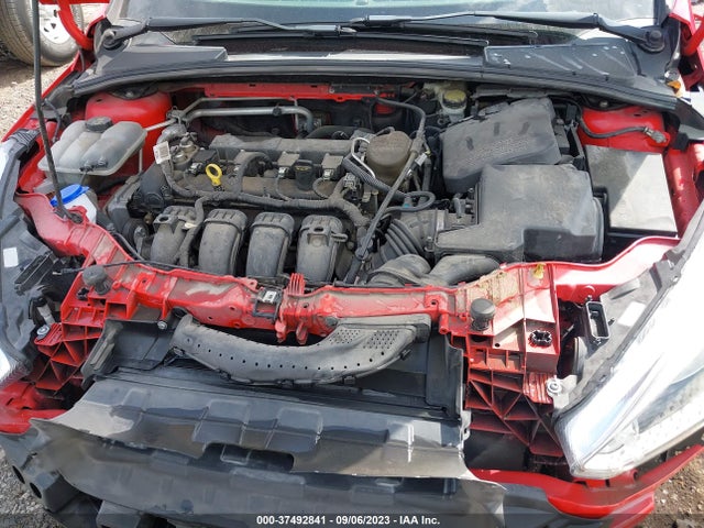 Ford FOCUS SE 2016 1FADP3F24GL202250 Image 17