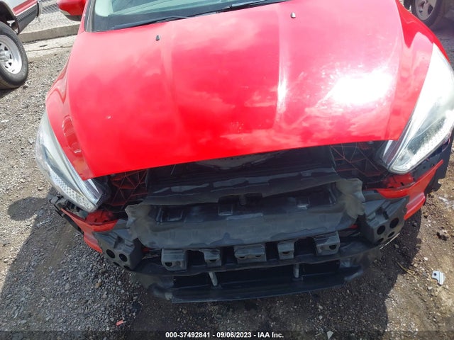 Ford FOCUS SE 2016 1FADP3F24GL202250 Image 5