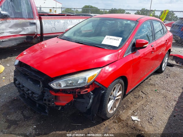 Ford FOCUS SE 2016 1FADP3F24GL202250 Image 2