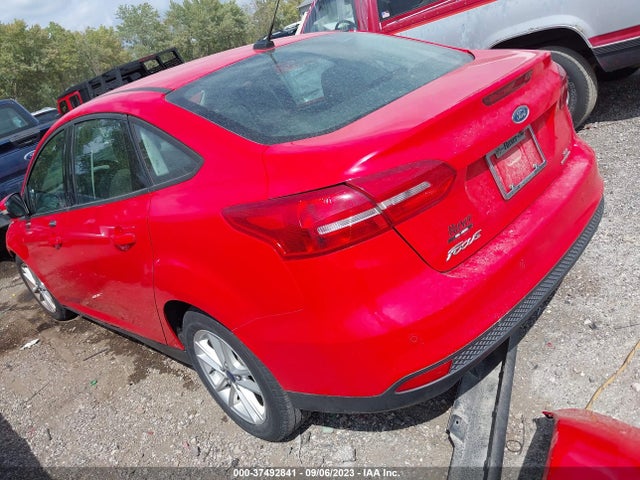 Ford FOCUS SE 2016 1FADP3F24GL202250 Image 10
