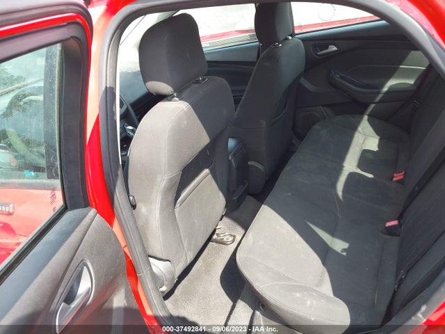 Ford FOCUS SE 2016 1FADP3F24GL202250 Image 15