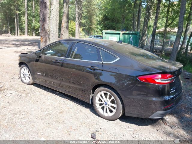 2019 FORD FUSION HYBRID 3FA6P0LU5KR263808 Photo 2