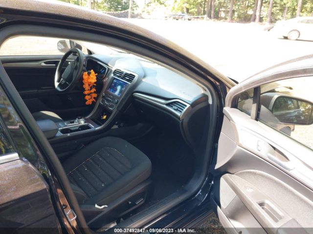 2019 FORD FUSION HYBRID 3FA6P0LU5KR263808 Photo 4