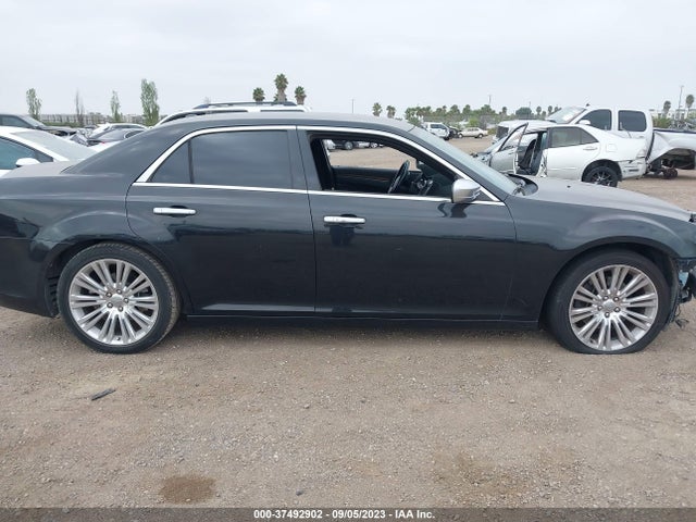 Chrysler 300 300c John Varvatos 2014 2C3CCADT7EH214067 Image 14