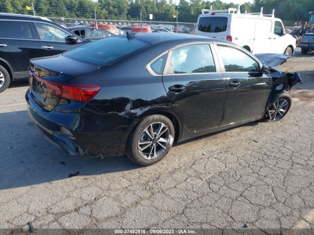 3KPF24AD6PE605011 KIA Forte Lxs