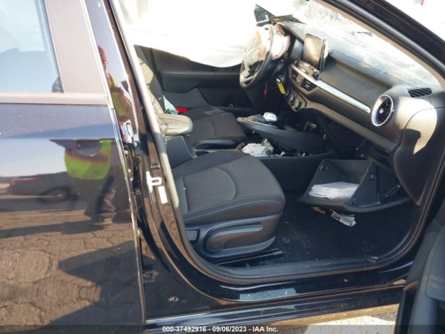 3KPF24AD6PE605011 KIA Forte Lxs