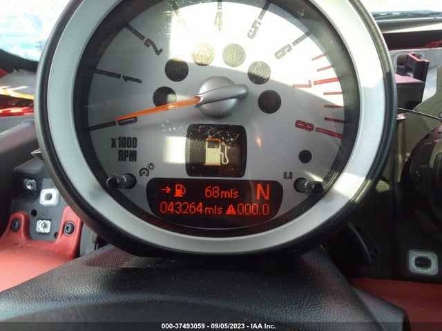 2010 MINI COOPER S WMWMF7C50ATZ71271 Photo 6