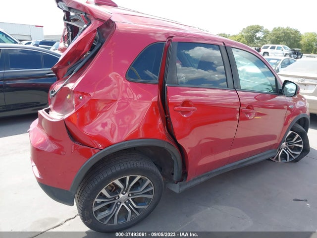 JA4AP3AU0JZ015494 Mitsubishi Outlander Sport 2.0