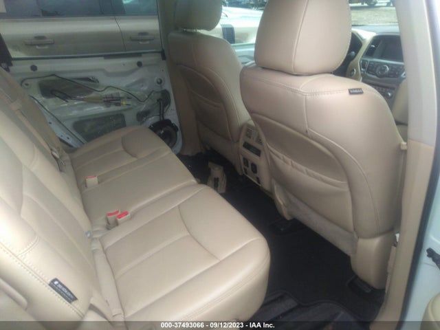 Nissan Pathfinder Sl 2018 5N1DR2MM8JC674988 Image 8